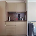 H-apartments Bismarckstrasse 公寓 *